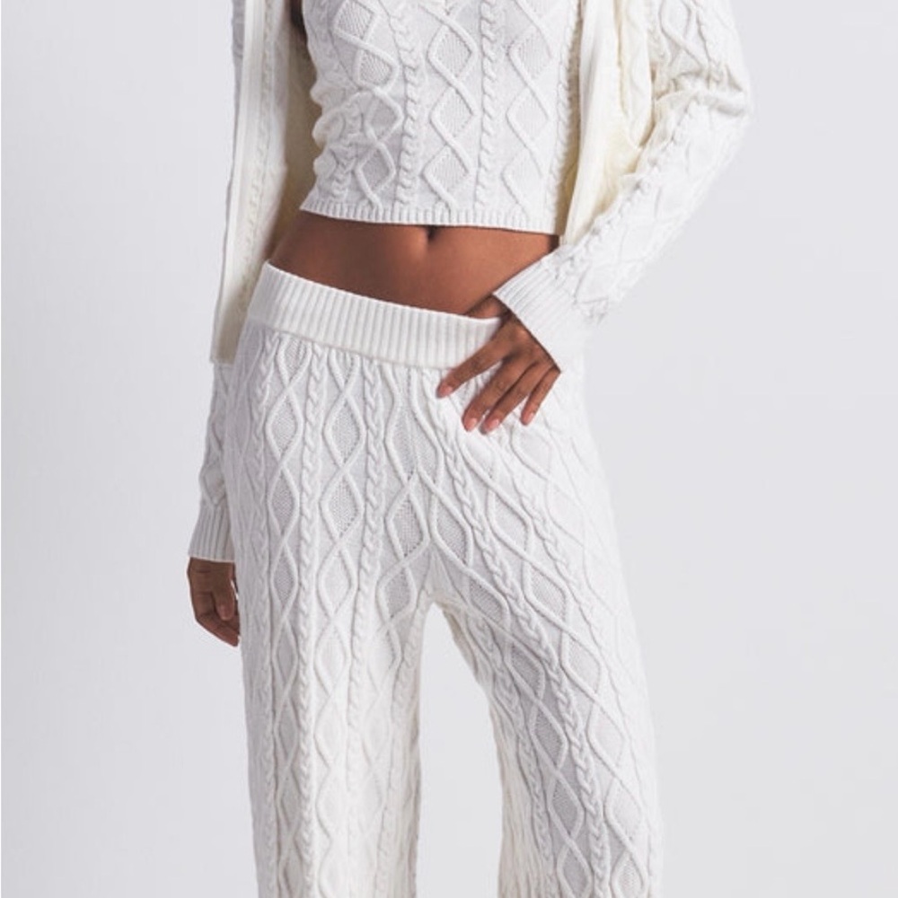 SKIMS White Cable Knit Straight Leg Pants - Picture 2 of 5